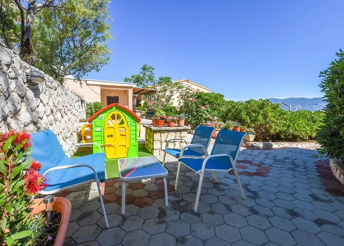 Apartman With Parking Space Pag - 6316