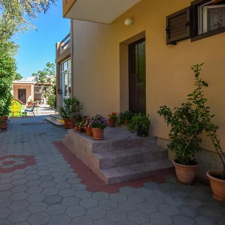 With Parking Space Pag - 6316 Apartman Pag Town