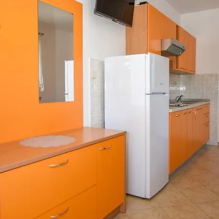 Apartman With Parking Space Pag - 6316 *