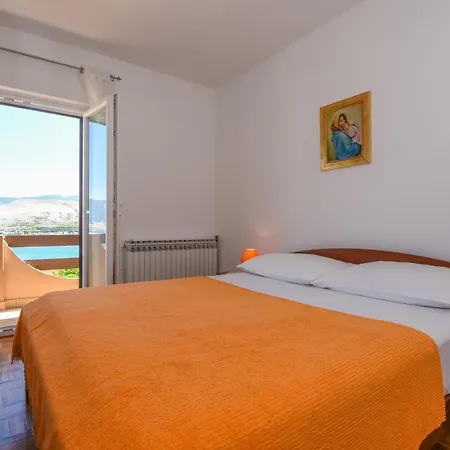 Apartman With Parking Space Pag - 6316