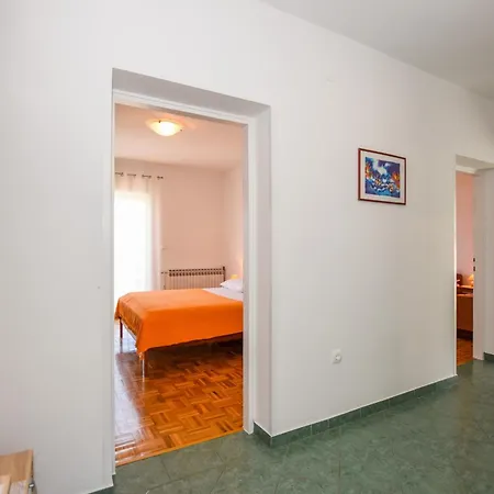 Apartment With Parking Space Pag - 6316 *