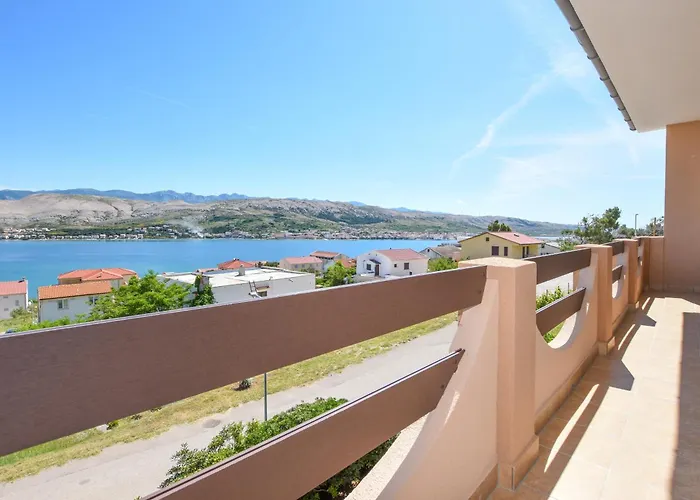 With Parking Space Pag - 6316 Apartment