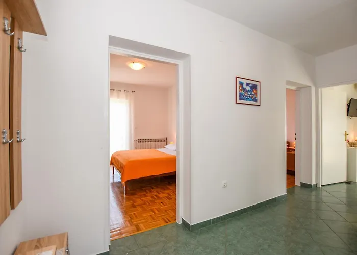 Apartment With Parking Space Pag - 6316 *