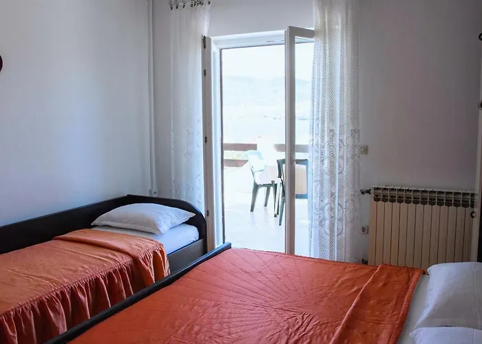 With Parking Space Pag - 6316 Apartment