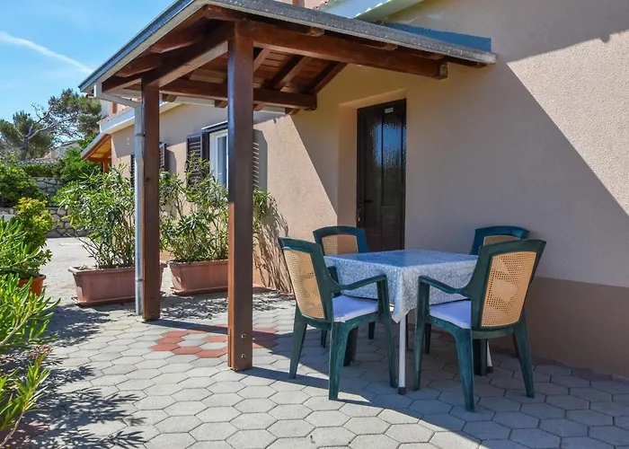 With Parking Space Pag - 6316 Pag Town