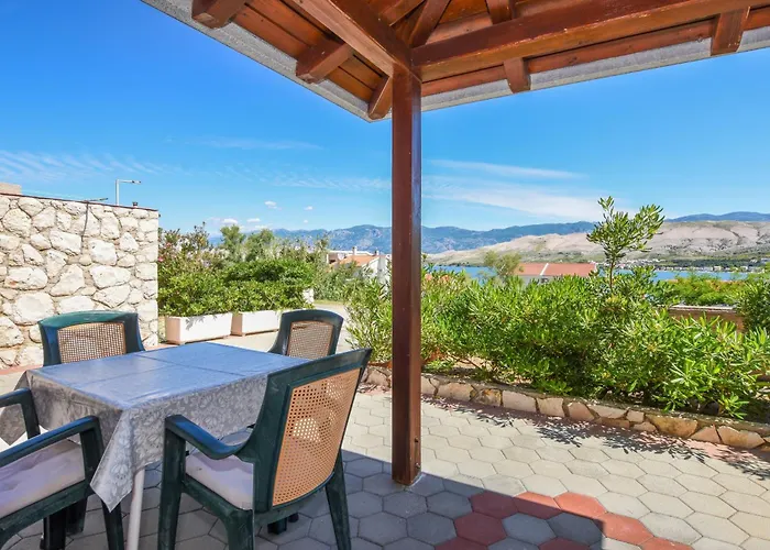 With Parking Space Pag - 6316 Apartment